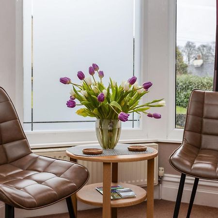 Thornbank House Offering Breakfast And With The Use Of Free Local Health Club Hotel Windermere Exterior foto