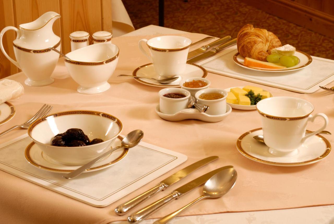 Thornbank House Offering Breakfast And With The Use Of Free Local Health Club Hotel Windermere Exterior foto